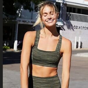 Free People Movement Roll Out Sports‎ Bra